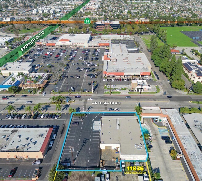 11840 Artesia Blvd, Artesia, CA à louer - Photo du bâtiment - Image 3 de 9