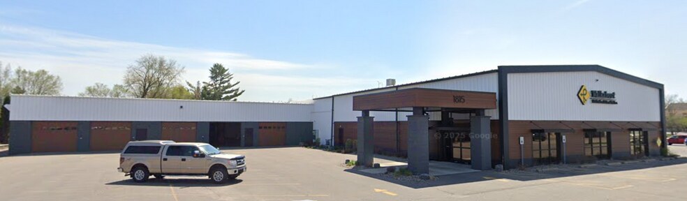 1815 Stewart Ave, Wausau, WI à vendre - Photo du bâtiment - Image 2 de 4