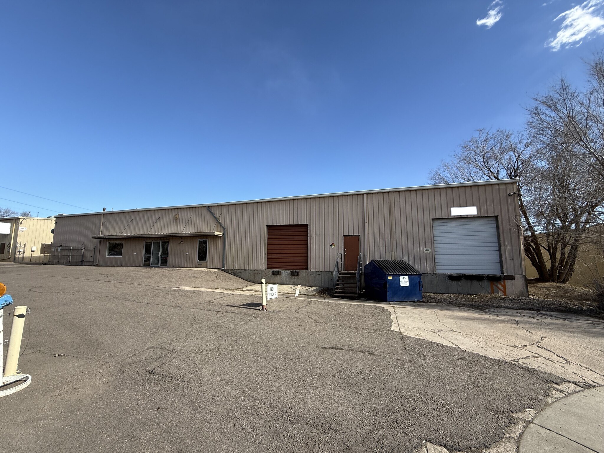 2050 S Pecos St, Denver, CO à vendre Photo du bâtiment- Image 1 de 6