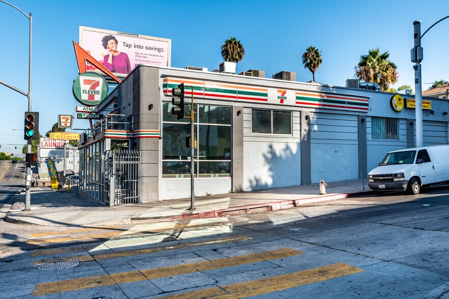 1463 W 3rd St, Los Angeles, CA à louer - Photo du bâtiment - Image 3 de 7