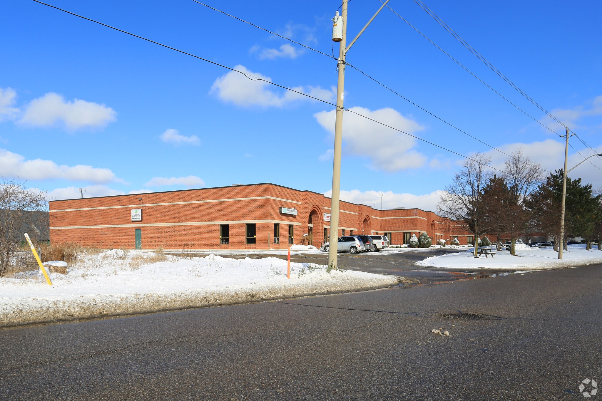 500 Trillium Dr, Kitchener, ON à vendre Photo principale- Image 1 de 1