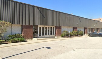 3410-3426 W Touhy Ave, Skokie IL - Services immobiliers commerciaux