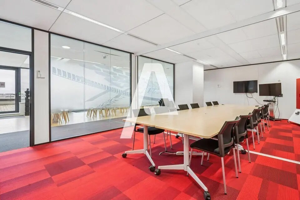 Office in Rungis for lease Interior Photo- Image 1 of 6