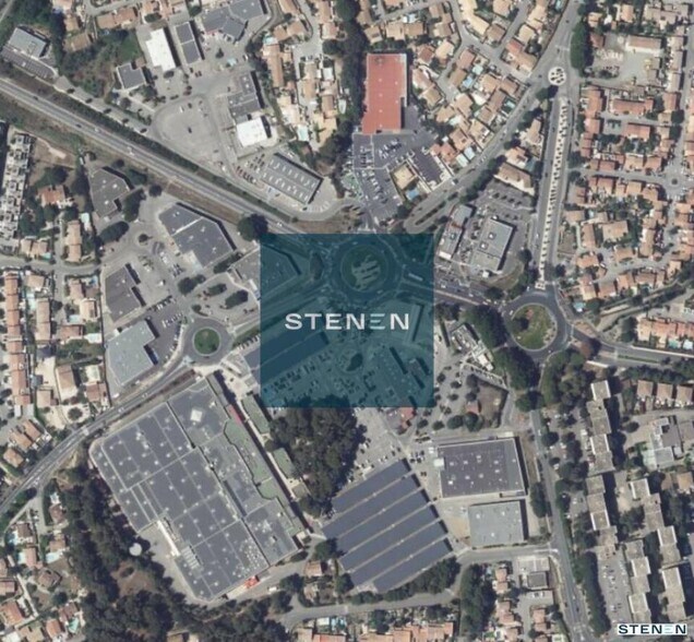 22 Route De Rassuen, Istres for lease - Aerial - Image 2 of 5