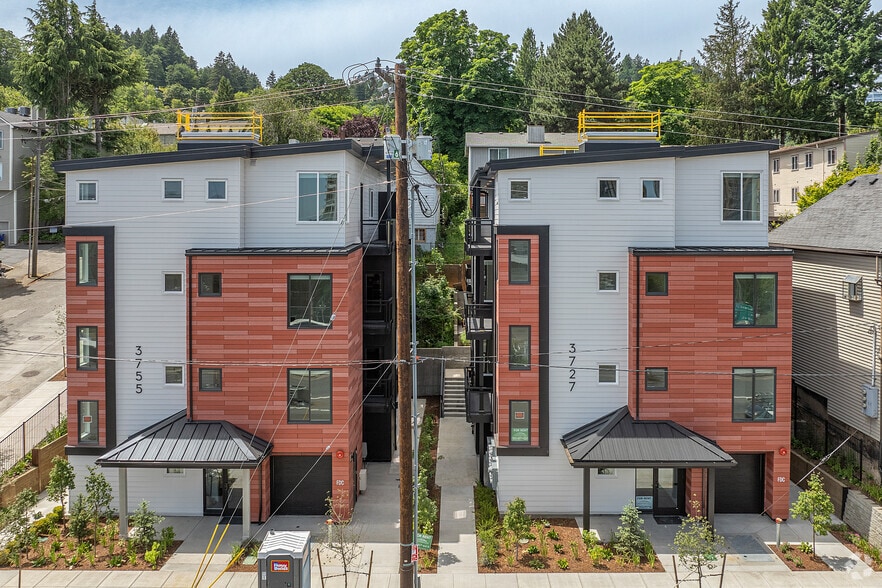 3727-3755 S Hood Ave, Portland, OR for sale - Building Photo - Image 2 of 30