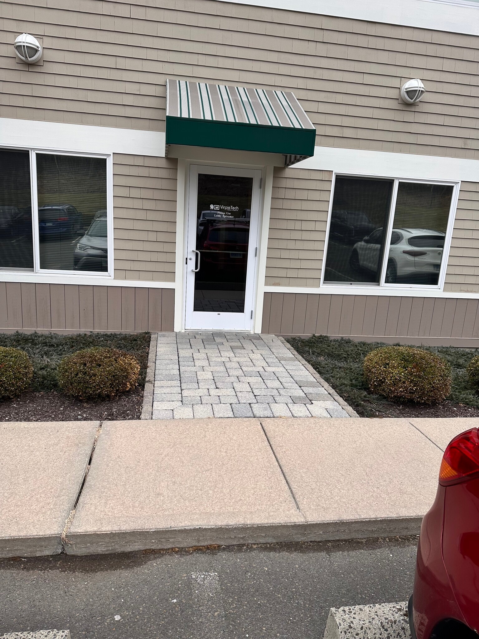 1449 Old Waterbury Rd, Southbury, CT for lease Building Photo- Image 1 of 16