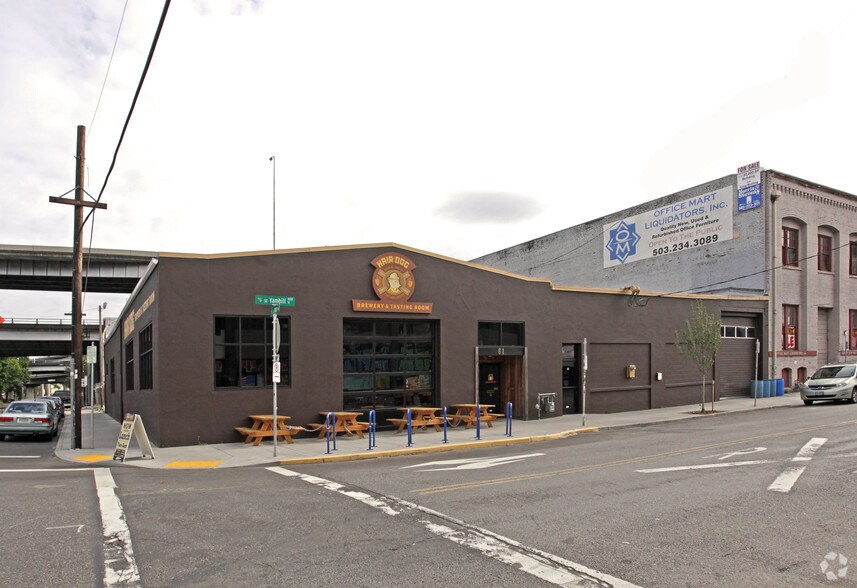 61-67 SE Yamhill St, Portland, OR à vendre - Photo principale - Image 1 de 6