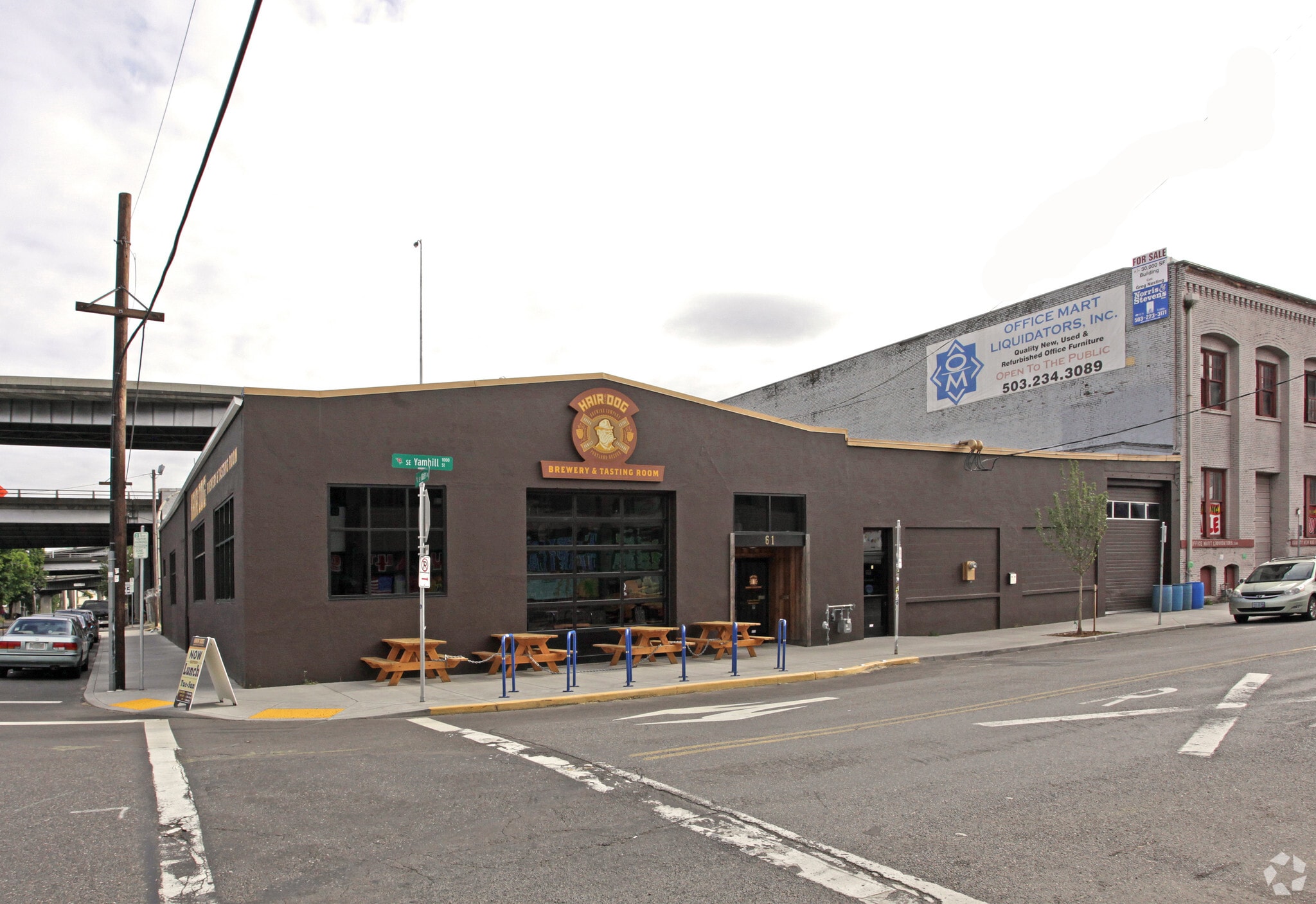 61-67 SE Yamhill St, Portland, OR à vendre Photo principale- Image 1 de 7
