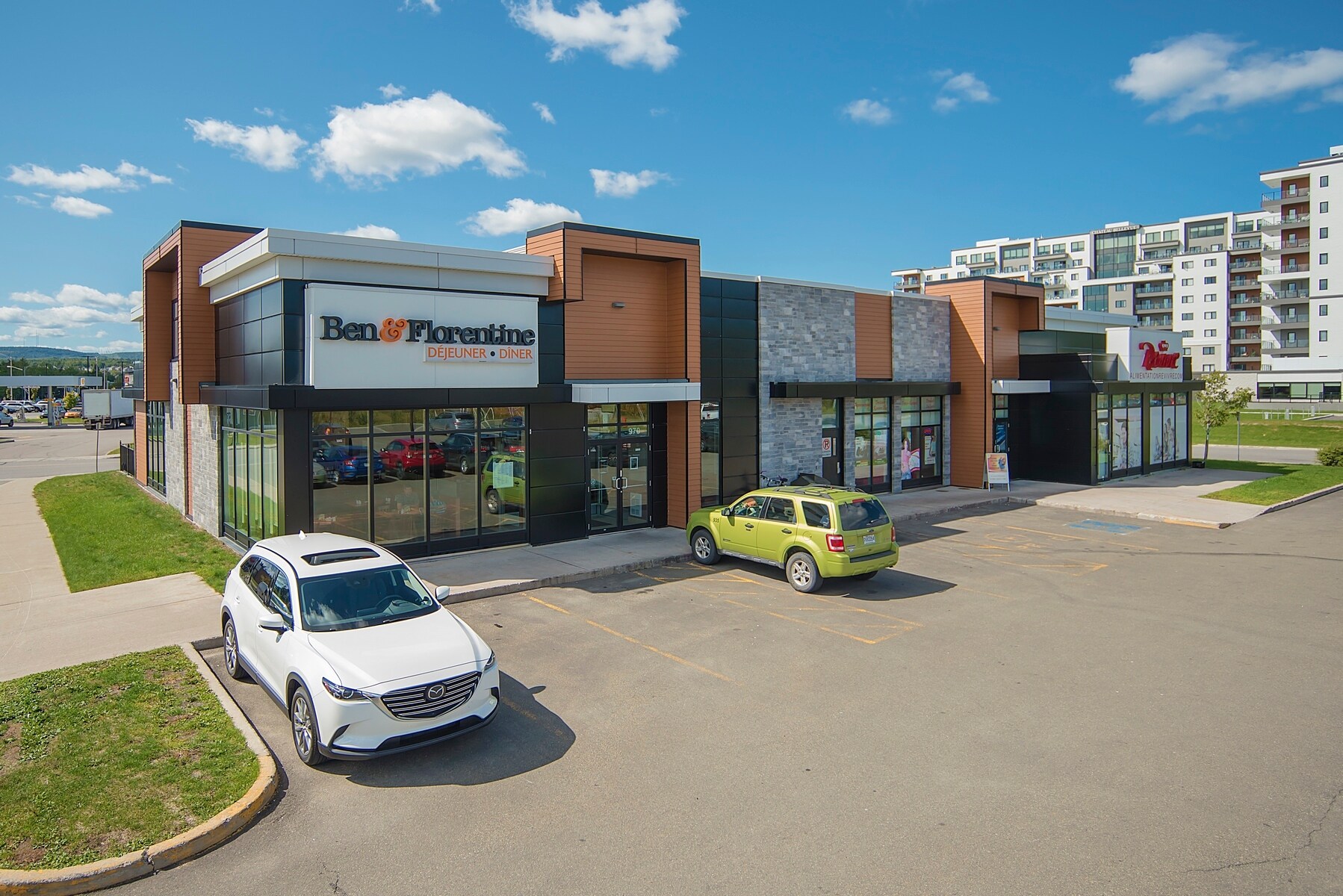 970 Rue Des Ibis, Québec, QC for sale Primary Photo- Image 1 of 1