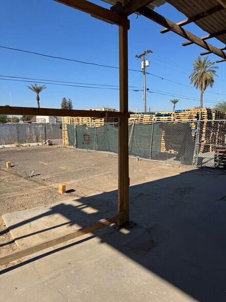 6622-6626 N 58th Dr, Glendale, AZ à vendre - Photo du bâtiment - Image 3 de 5