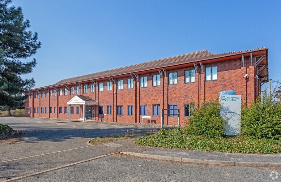 Tritton Rd, Lincoln à louer - Photo du bâtiment - Image 3 de 13
