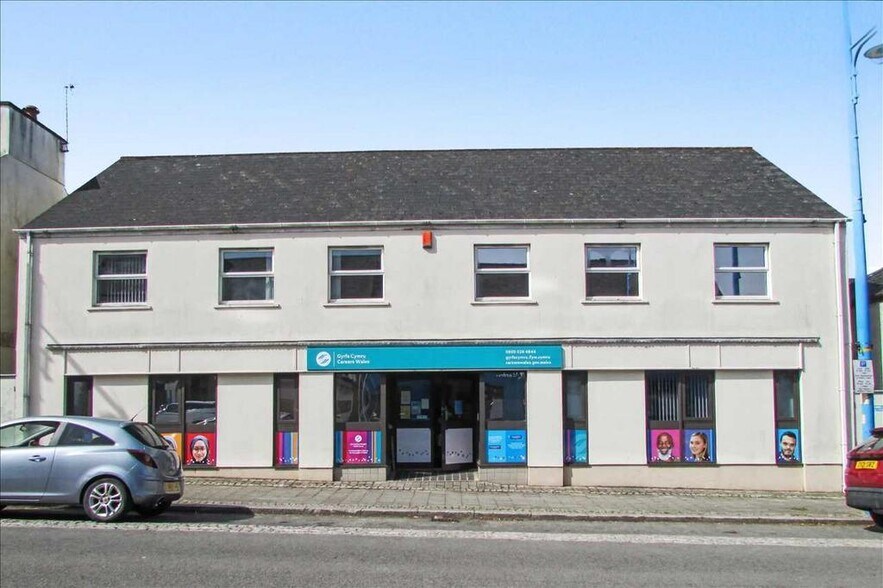2A Meyrick St, Pembroke Dock à vendre - Photo du bâtiment - Image 1 de 24