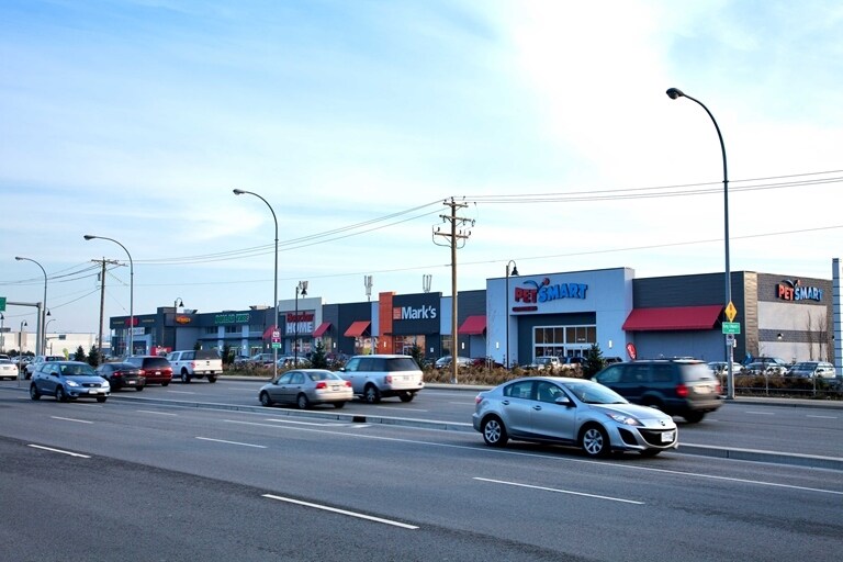 1090 Lougheed Hwy, Coquitlam, BC à vendre - Photo du bâtiment - Image 1 de 1