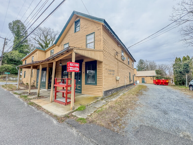 37 N Greenwich St, Alloway, NJ à vendre - Photo du bâtiment - Image 2 de 19