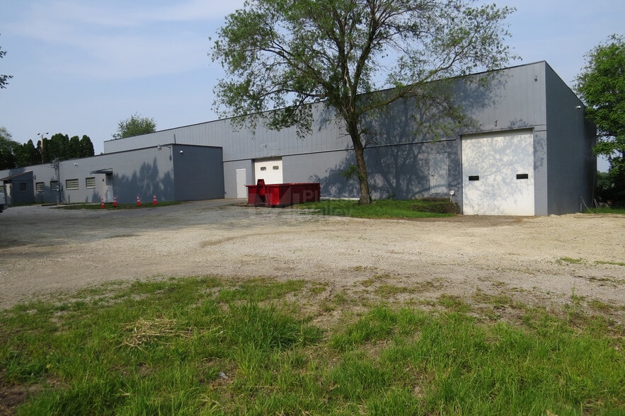 1416 Piedmont Ave, Akron, OH for sale - Building Photo - Image 2 of 9