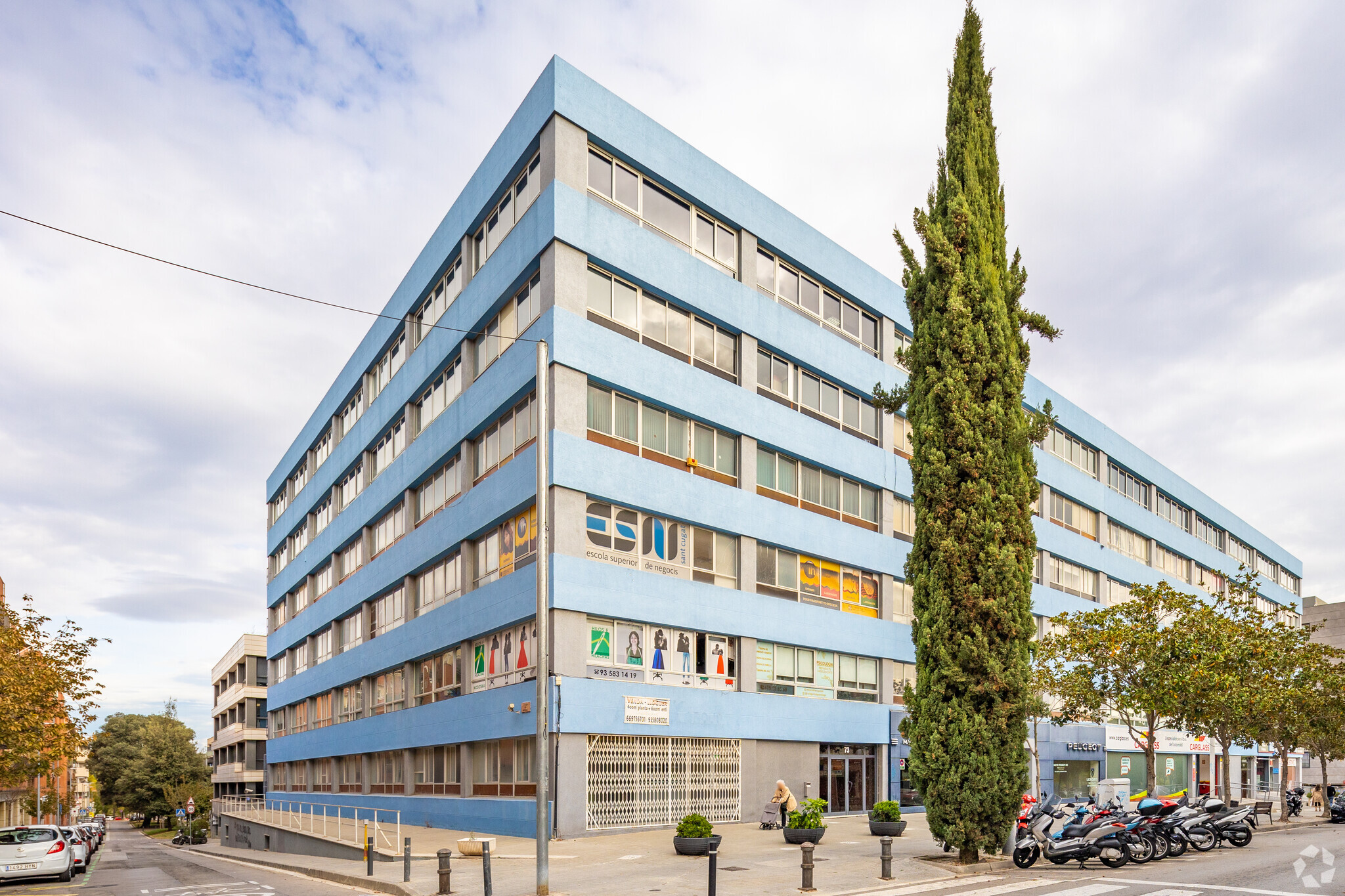 Bureau dans Sant Cugat Del Vallès, BAR à vendre Photo principale- Image 1 de 5