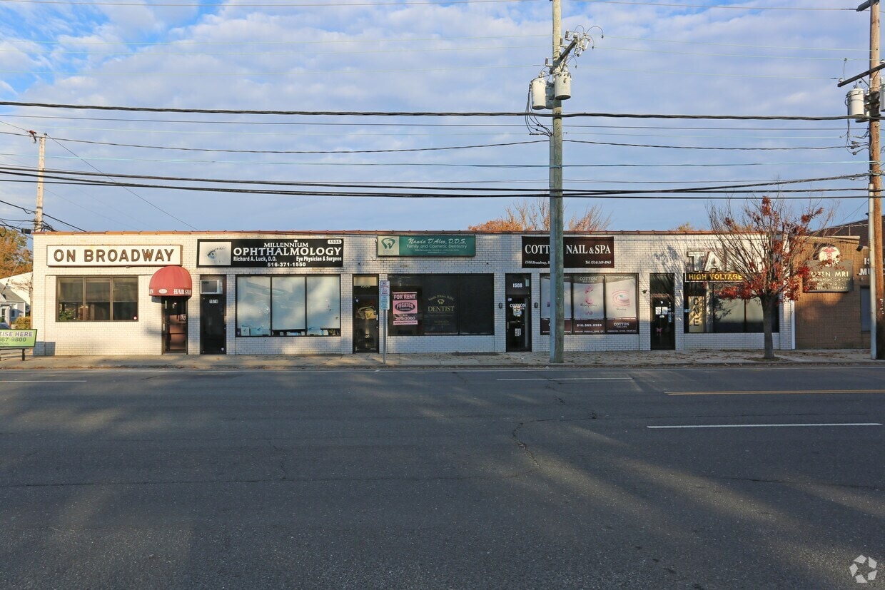1502-1510 Broadway, Hewlett, NY for lease Interior Photo- Image 1 of 1