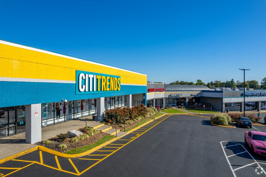 5301-5385 Mount View Rd, Antioch, TN à louer - Photo du bâtiment - Image 2 de 13