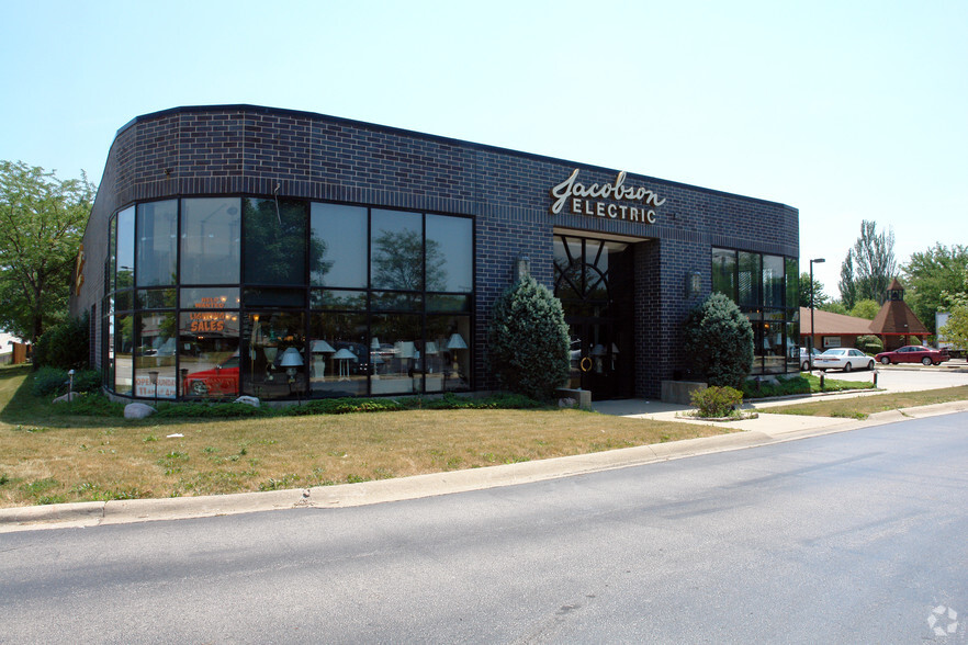 1035 E Lake Cook Rd, Wheeling, IL for lease - Primary Photo - Image 1 of 2