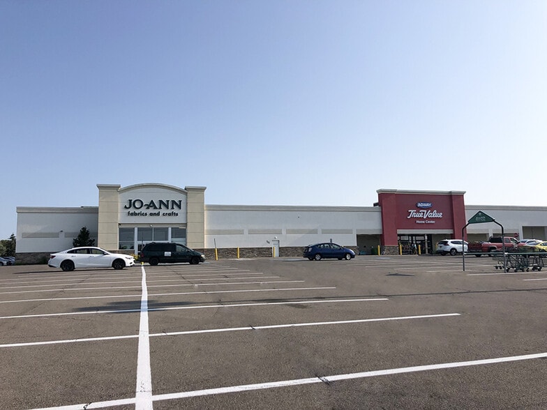 2301-2315 N Triphammer Rd, Ithaca, NY for lease - Building Photo - Image 3 of 12