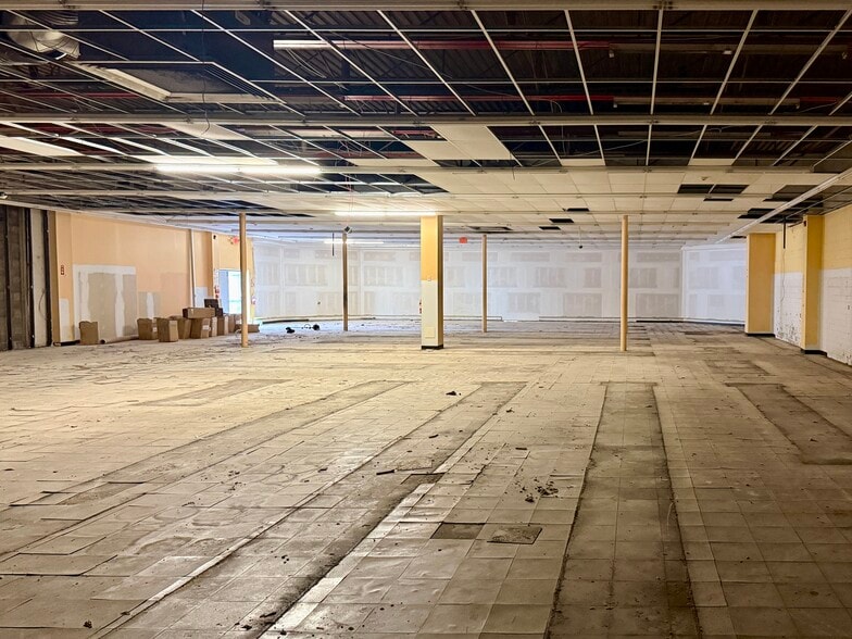 421-427 Freeport St, New Kensington, PA for sale - Building Photo - Image 3 of 6