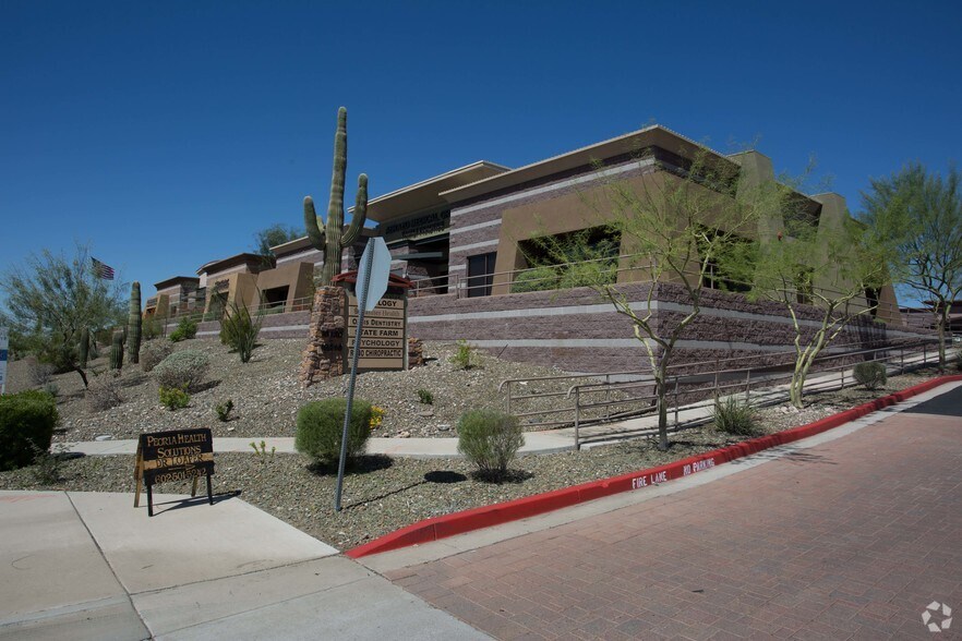 10180-10210 W Happy Valley Rd, Peoria, AZ à louer - Photo du bâtiment - Image 1 de 7