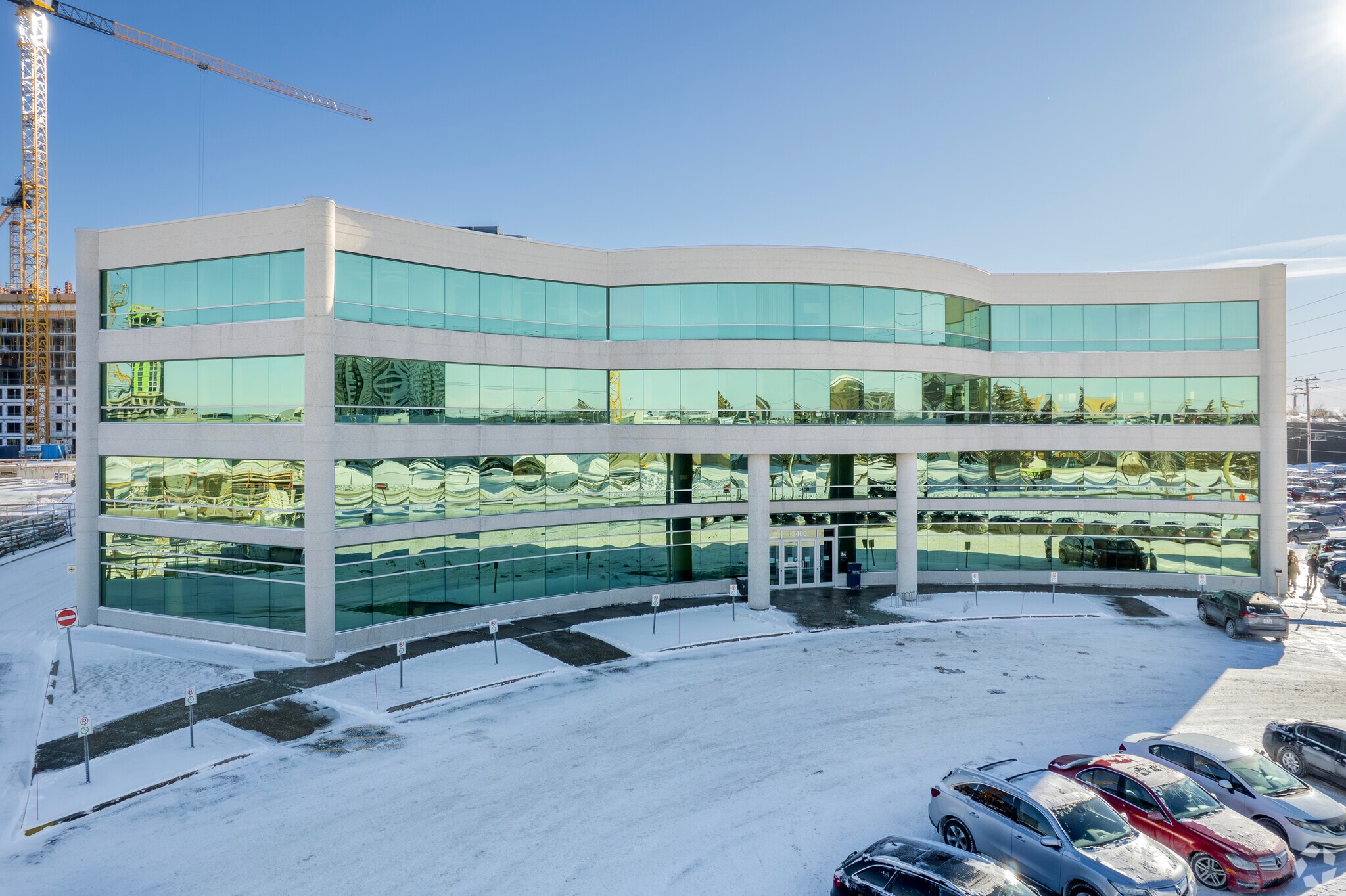 3400 Av Jean-Béraud, Laval, QC for sale Primary Photo- Image 1 of 1