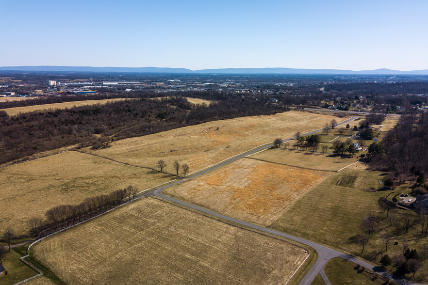 Glentawber Road, Winchester, VA à vendre - Photo principale - Image 1 de 1