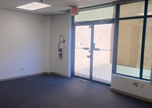 415 Gorge Rd E, Victoria, BC for lease Interior Photo- Image 1 of 3