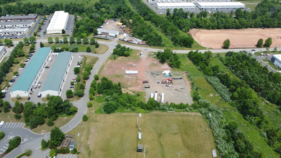18 Minneakoning Rd, Flemington, NJ for sale - Building Photo - Image 3 of 12