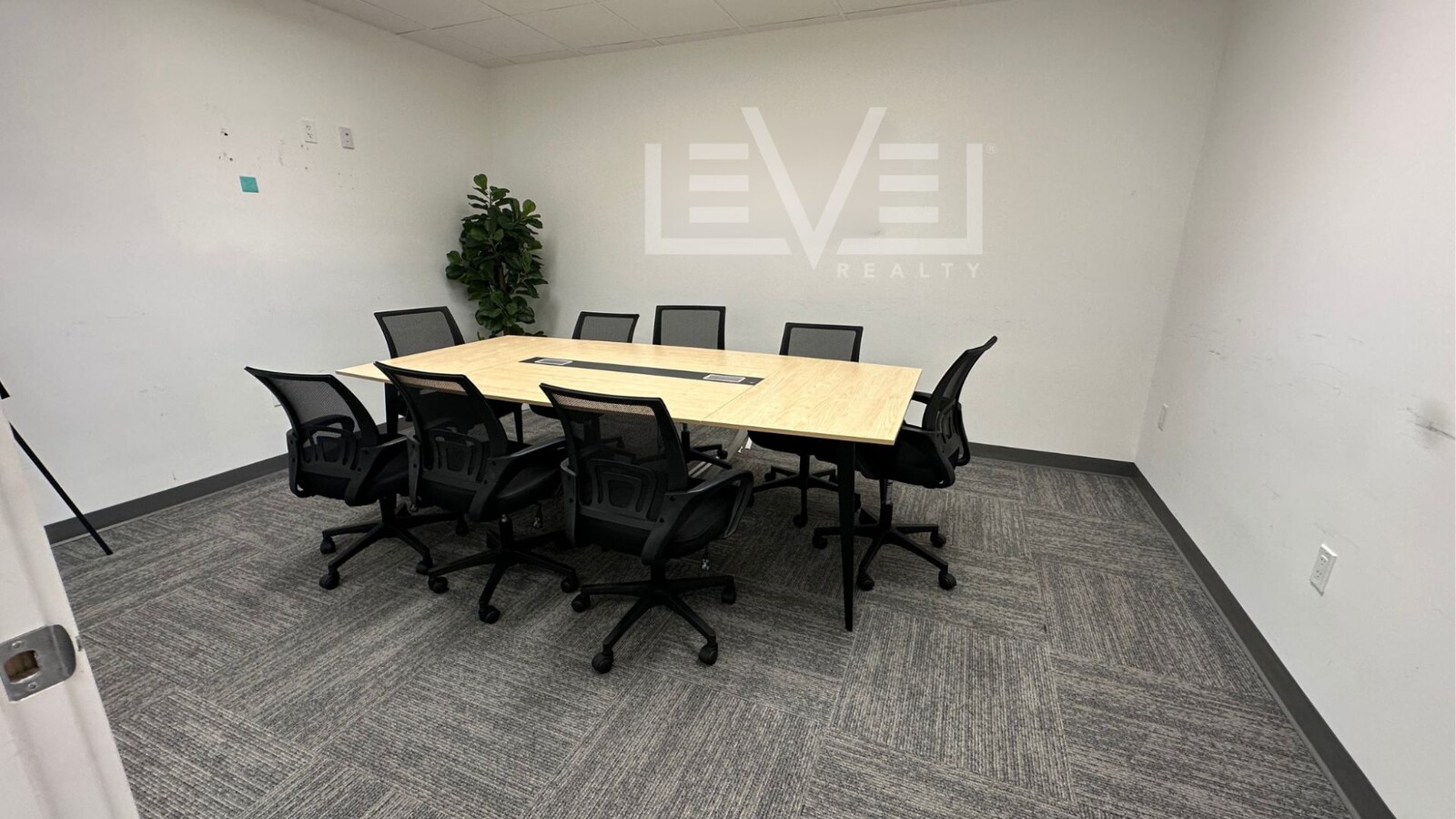 2455 E Sunrise Blvd, Fort Lauderdale, FL 33304 - Unit 500 - - Interior Photo - Image 1 of 9