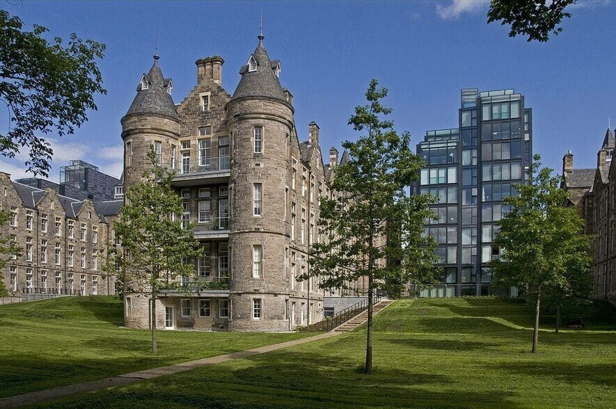 2 Lister Sq, Edinburgh à louer - Photo du bâtiment - Image 2 de 10