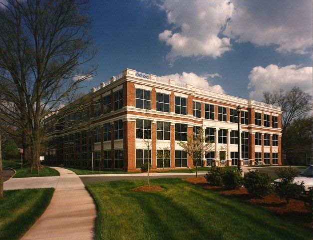 200 Providence Rd, Charlotte, NC à louer Photo principale- Image 1 de 6