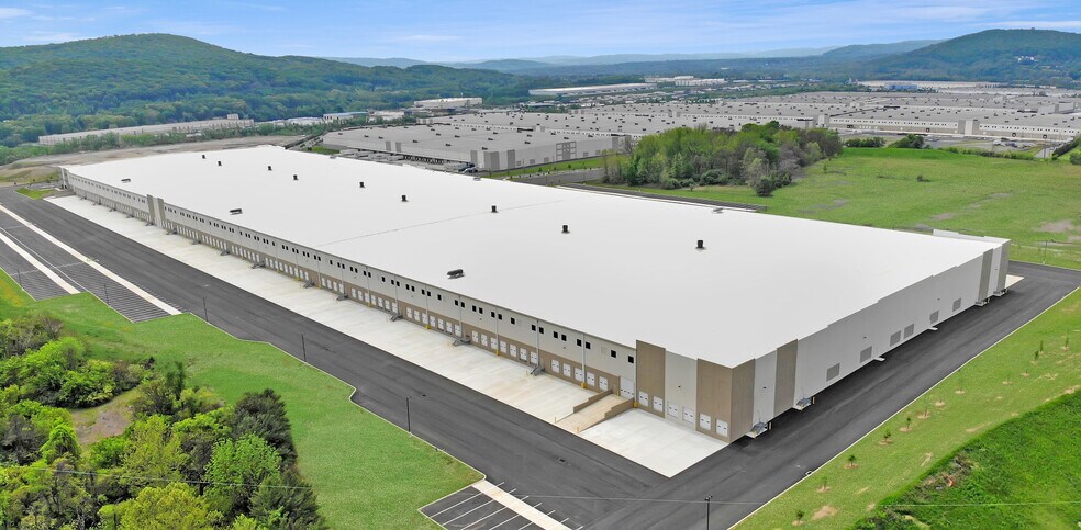 3905 Commerce Center Blvd, Bethlehem, PA à louer - Aérien - Image 3 de 17