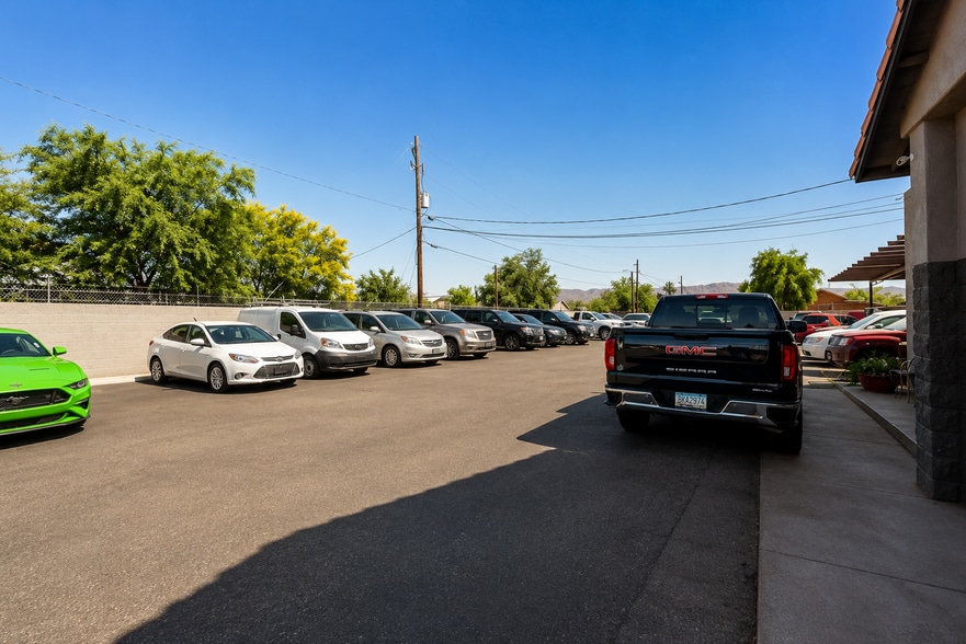 906 E Broadway Rd, Phoenix, AZ for sale - Building Photo - Image 2 of 11