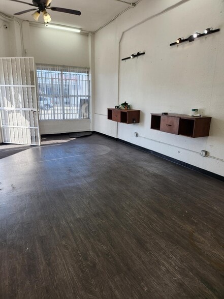 2822 W Slauson Ave, Los Angeles, CA à louer - Photo du bâtiment - Image 2 de 4