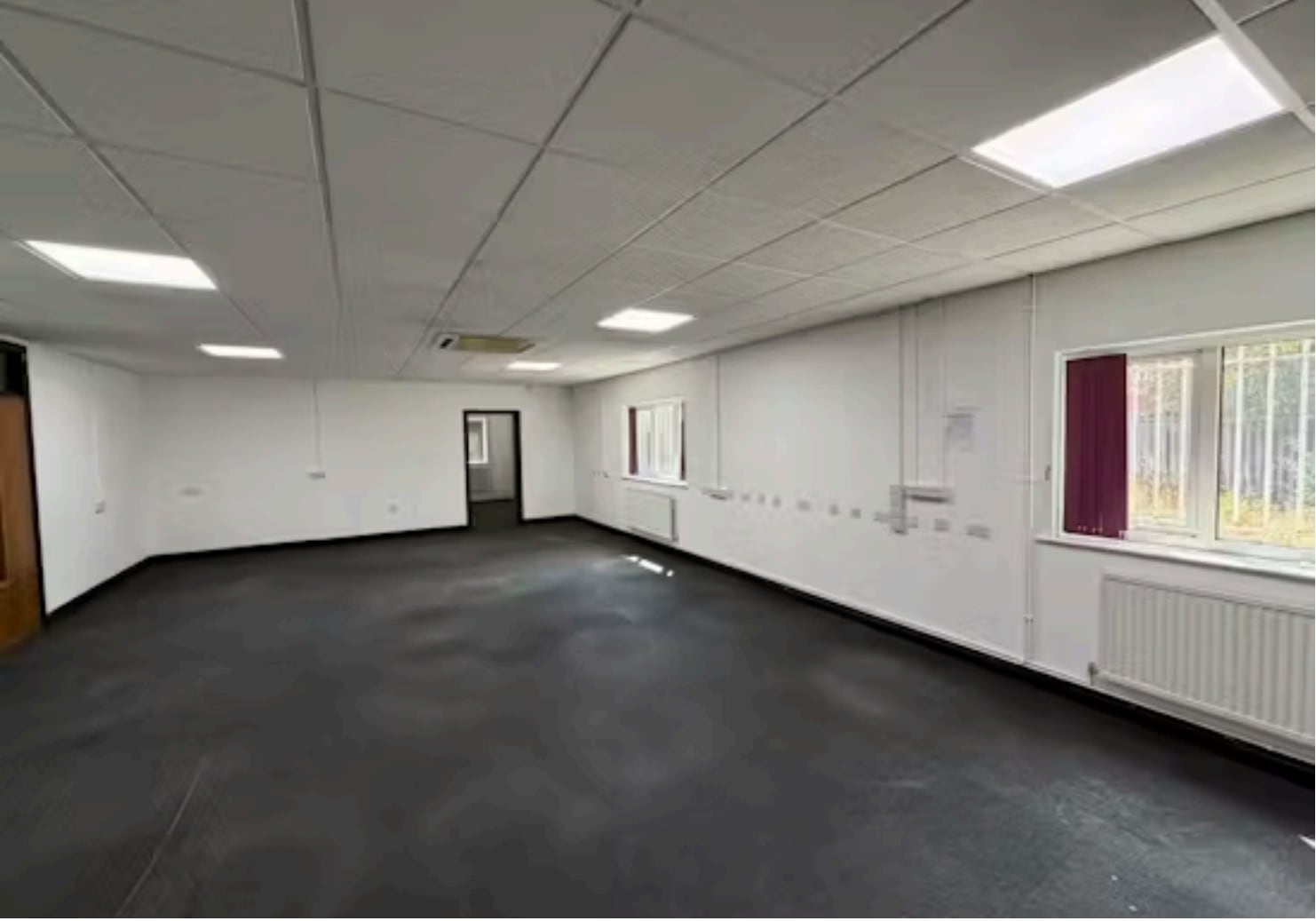 Dysart Rd, Grantham for lease Interior Photo- Image 1 of 8
