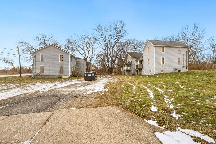 763 Bowman St, Mansfield, OH à vendre - Photo du bâtiment - Image 2 de 28