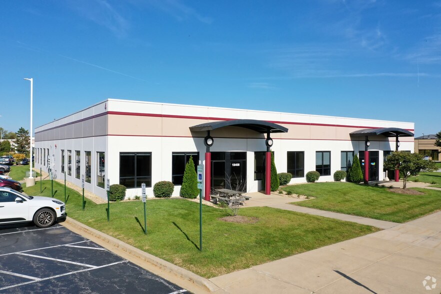 18320 West Creek Dr, Tinley Park, IL à louer - Photo du bâtiment - Image 2 de 3