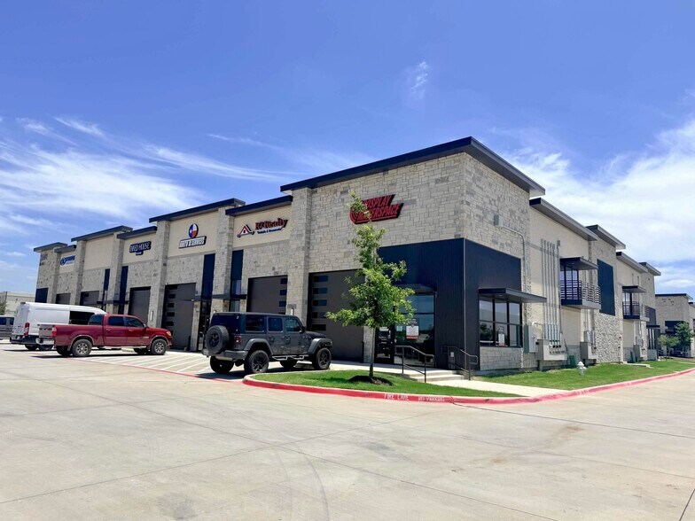 2601 TX-121, Lewisville, TX à louer - Photo du bâtiment - Image 2 de 9