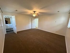 118 E 7th North St, Summerville, SC à louer Photo intérieure- Image 1 de 4