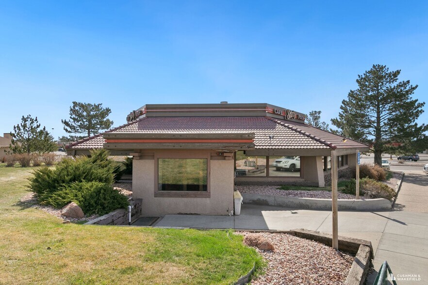 3609 E Lincolnway, Cheyenne, WY à vendre - Photo du bâtiment - Image 2 de 7