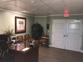 825 S US Highway 1, Jupiter, FL for lease Building Photo- Image 2 of 7