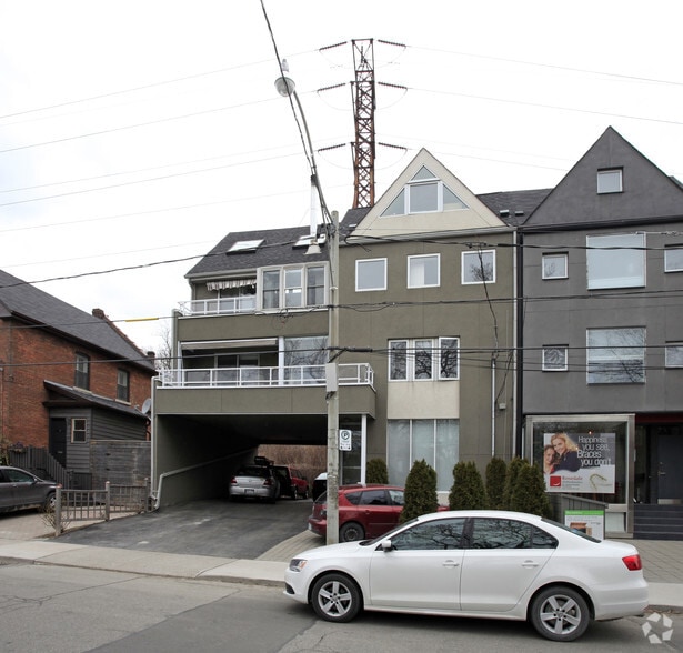 400 Summerhill Ave, Toronto, ON for sale - Building Photo - Image 2 of 2