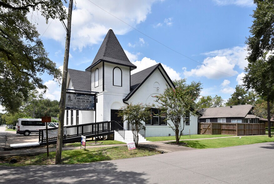 1220 Mulcahy St, Rosenberg, TX à vendre - Photo du bâtiment - Image 2 de 45