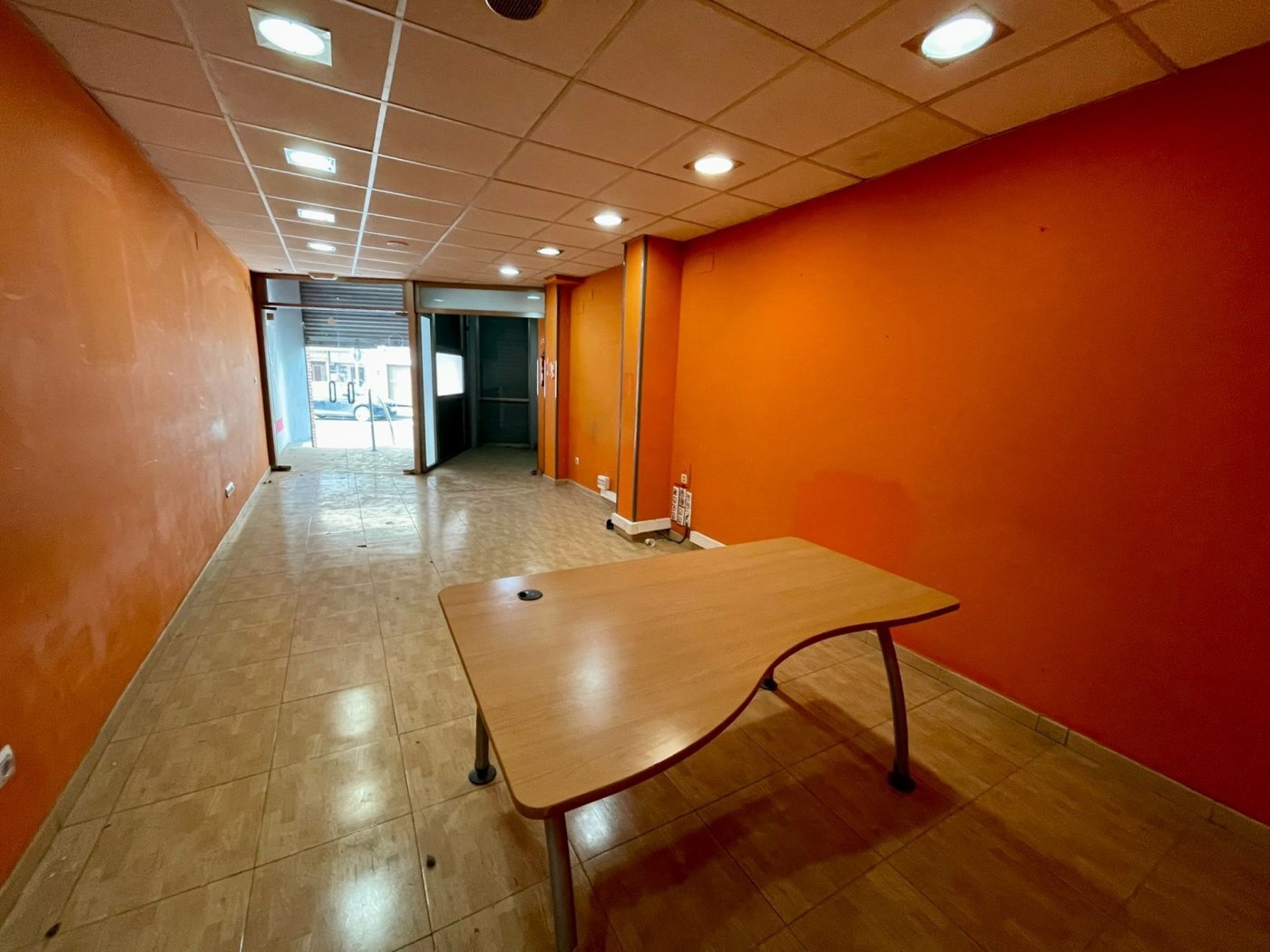 Retail in El Vendrell, Tarragona for lease Floor Plan- Image 1 of 6