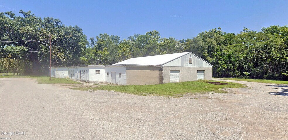 500 Gee St, Mount Vernon, IL à vendre - Photo du bâtiment - Image 1 de 5
