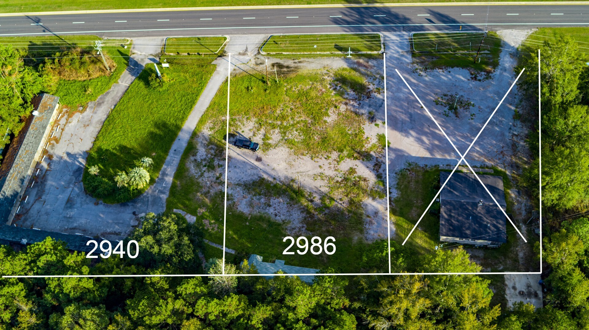 US-17 Commercial Lots portefeuille de 2 propriétés à vendre sur LoopNet.ca Photo principale- Image 1 de 3