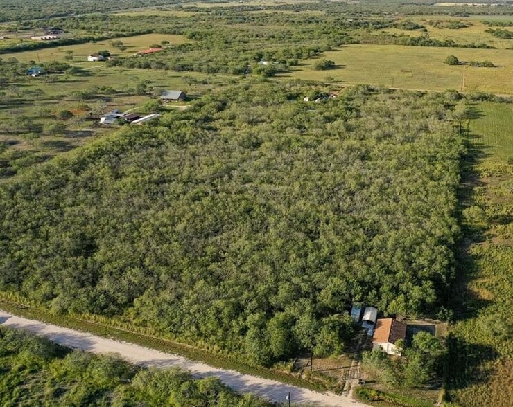 346 E County Road 2295, Riviera, TX à vendre - Photo du bâtiment - Image 2 de 24