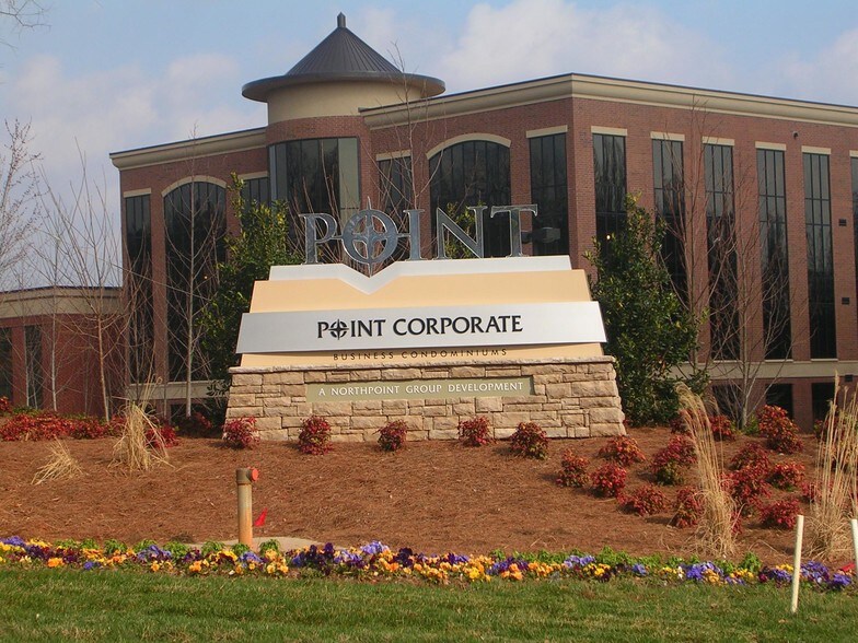 6495 Shiloh Rd, Alpharetta, GA à vendre - Photo du bâtiment - Image 2 de 29